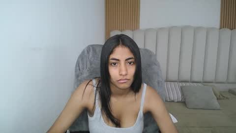 shanelle online show from May 25, 12:04 pm