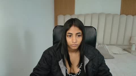 shanelle online show from May 1, 12:08 pm