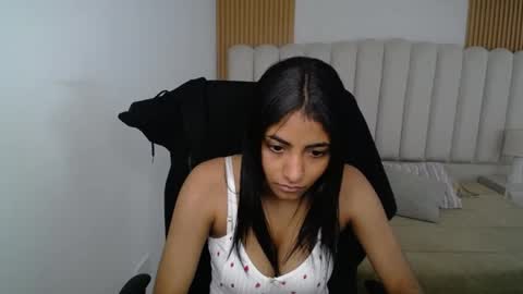 shanelle online show from May 22, 12:25 pm
