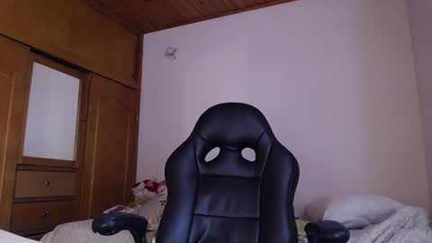 shanel_lozano online show from March 7, 6:15 pm