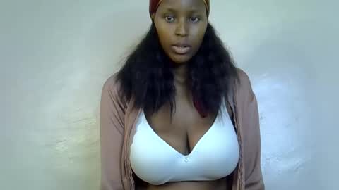 shanizz online show from October 6, 1:39 pm