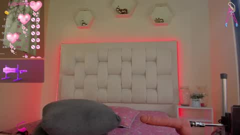 Shana online show from February 20, 1:30 pm