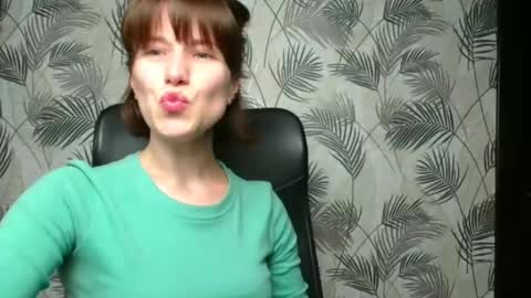 Snapshot of shannen_sweet chatting on September 28, 5:07 pm Shannen online show from September 28, 5:07 pm