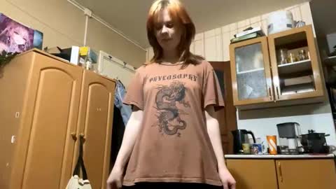 Kristin online show from October 21, 4:27 am