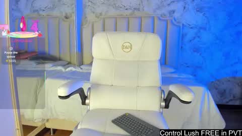 Shantal online show from January 8, 4:05 am