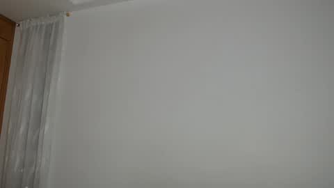 sharickleon11 online show from December 19, 12:34 am