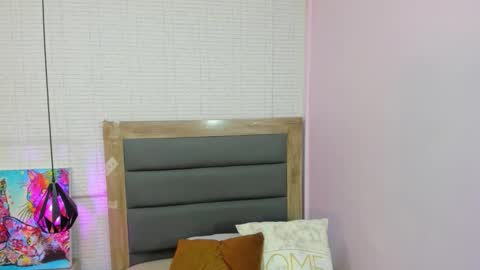 M A G N O  online show from October 20, 1:36 pm