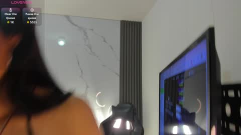 Shauna online show from April 15, 6:58 am