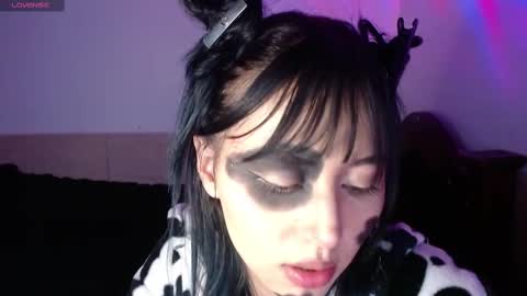 Shayla 3 online show from October 18, 9:49 pm