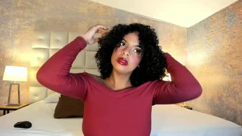 sheeylopez online show from May 18, 4:07 am