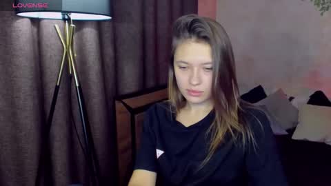 Alexis online show from October 13, 7:11 am