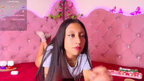 sheilly_brown online show from March 26, 8:10 pm