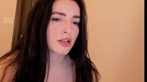 sheisallthat online show from November 13, 3:16 am