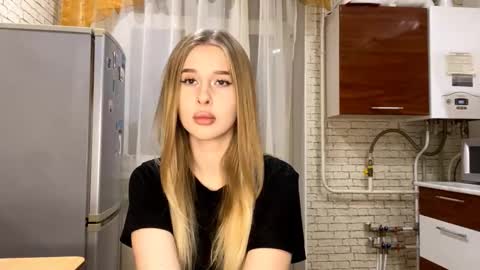 Jenny online show from October 16, 8:22 pm