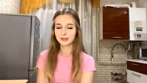 Jenny online show from October 19, 8:11 pm