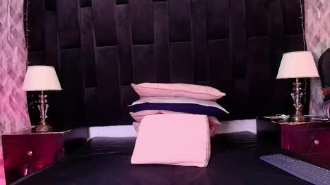 Shelsy online show from November 8, 12:10 pm