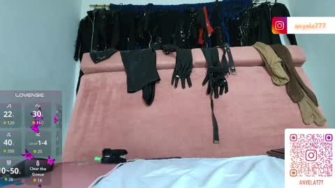  anyela7773 online show from May 13, 9:04 am