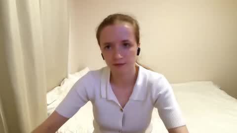 Jolyn online show from September 25, 5:22 pm