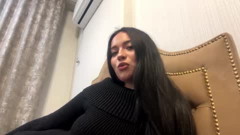 Mia meow meow online show from March 18, 5:40 pm