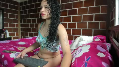 Sheryl online show from April 7, 6:43 pm