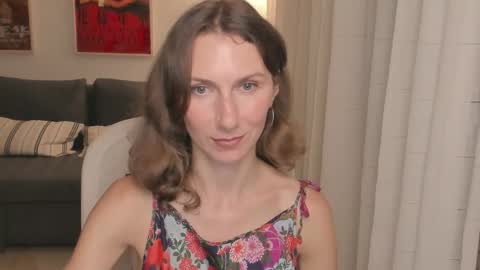 shesleepsnaked online show from September 29, 6:46 pm
