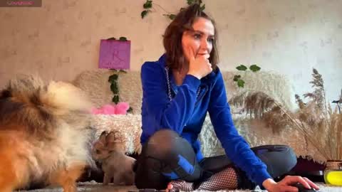 Vanessa online show from May 21, 4:05 pm