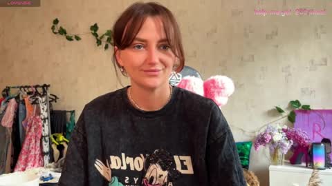 Vanessa online show from May 17, 3:33 pm