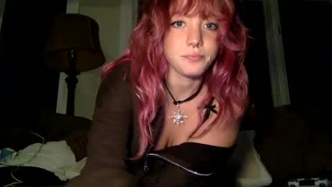 shh_itsmoon online show from October 2, 5:56 am