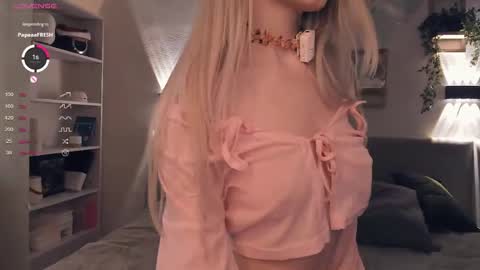 Stella  online show from April 8, 9:44 am