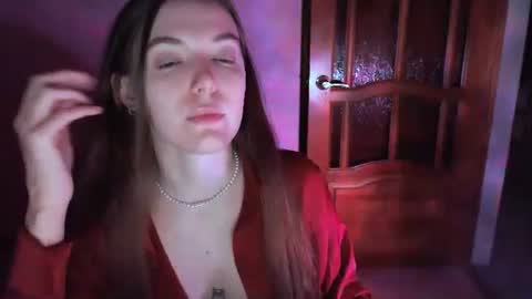 shiraha___rafieru online show from February 19, 9:46 pm