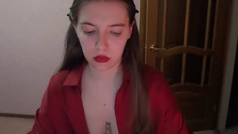 shiraha___rafieru online show from May 28, 9:45 pm