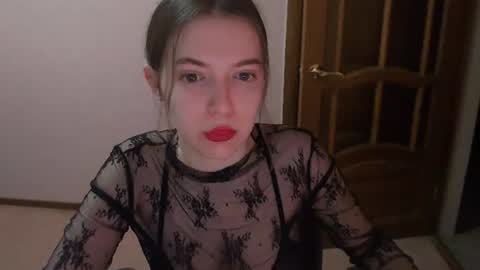shiraha___rafieru online show from May 25, 6:51 pm