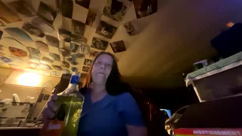 shorty920505 online show from September 16, 5:15 am