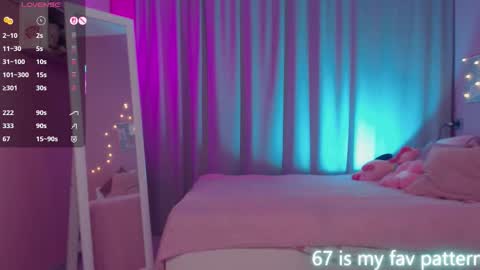 Neila online show from March 10, 2:21 pm