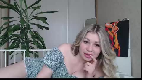 Eva online show from May 13, 5:24 am