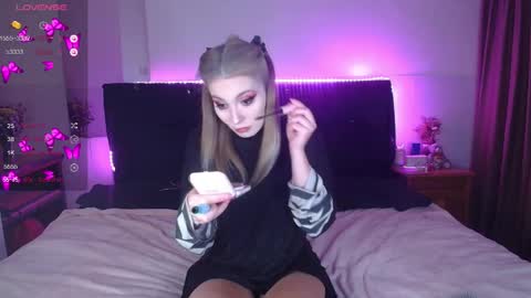 shysweetrish online show from May 4, 1:42 am