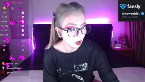 shysweetrish online show from November 3, 2:26 am