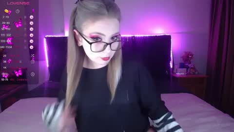 shysweetrish online show from May 12, 2:09 am