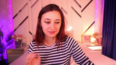 shyy_jany online show from May 15, 1:25 pm