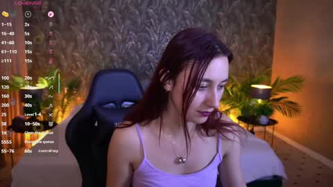 shyy_jany online show from May 17, 1:21 pm