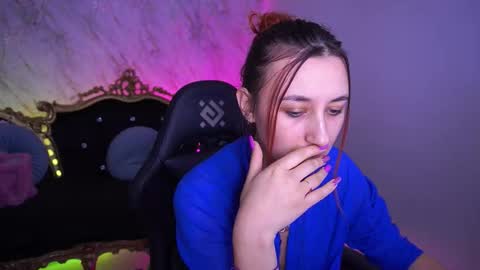 shyy_jany online show from January 9, 3:05 pm