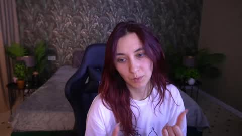 shyy_jany online show from May 22, 1:09 pm