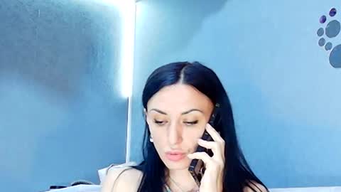 Siaconna online show from May 25, 8:02 am