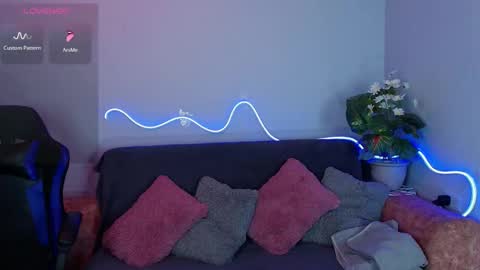 giordana online show from January 11, 1:54 am