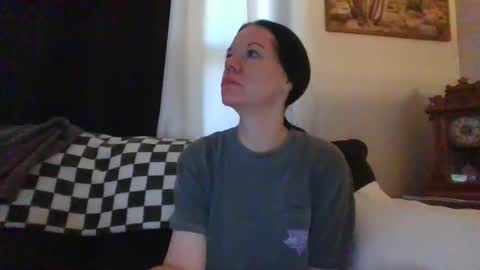 Mrs. St. Patrickk online show from February 28, 6:18 pm