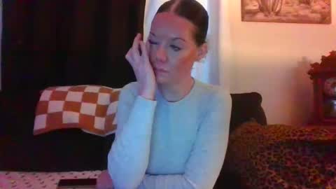 Mrs. St. Patrickk online show from January 14, 6:46 pm