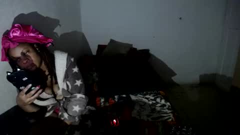 sieannabrown online show from March 12, 5:04 pm