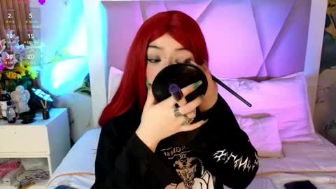 Sienna Desieree online show from March 21, 12:43 pm