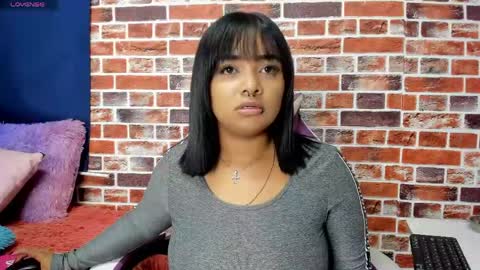 sienna_lux01 online show from May 12, 2:20 am