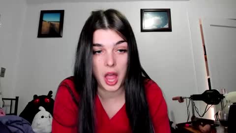 Snapshot of sierrasquirter chatting on December 31, 4:38 am Sierra online show from December 31, 4:38 am